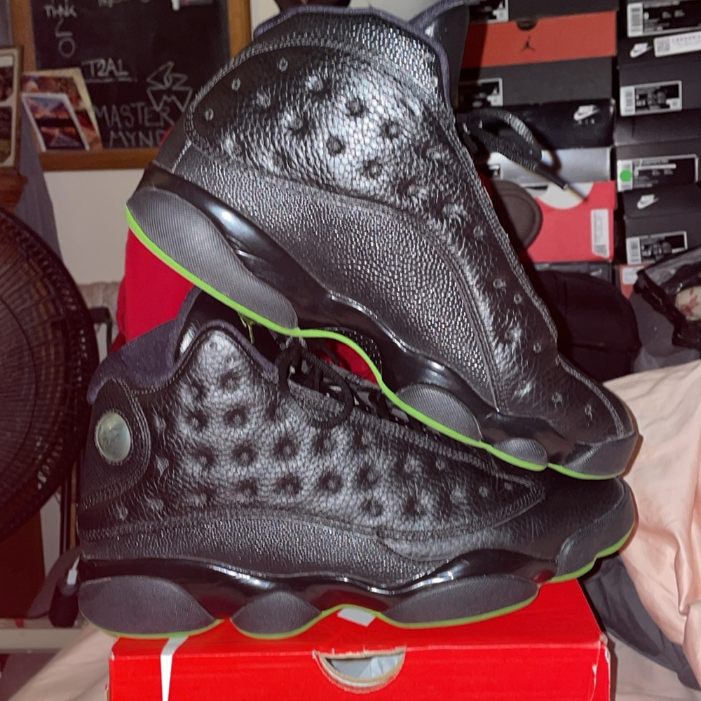 2017 Jordan “altitude” size 9.5 condition 8.5-9 out of 10,  **[not in og box]**